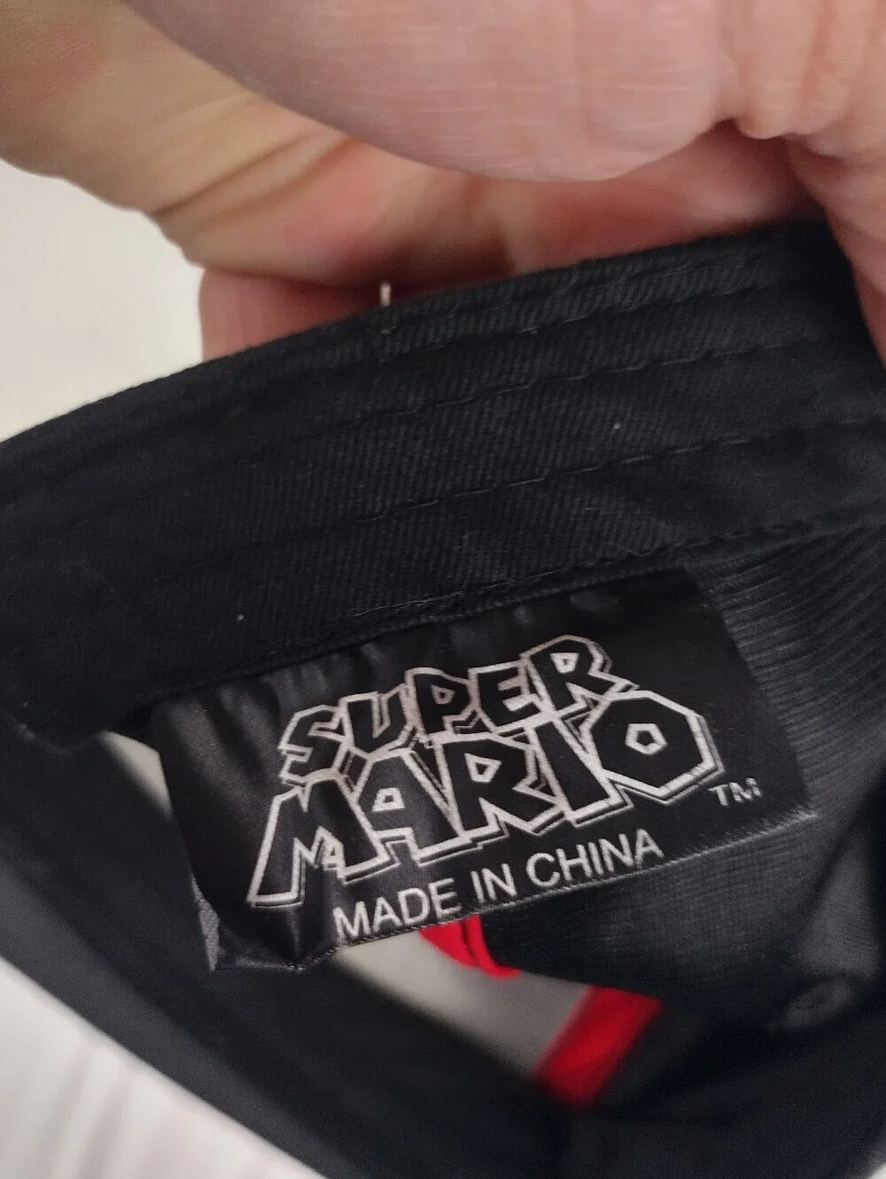 Super Mario Bros Hat (Nintendo) Black Pin-Striped Youth Small/Medium
